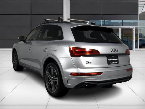 2022 Audi Q5 e 55 S line quattro Premium