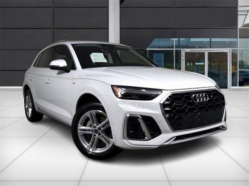 2024 Audi Q5 e 55 S line quattro Premium