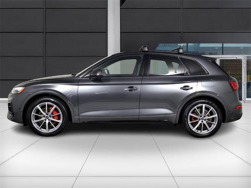 2024 Audi Q5 e 55 S line quattro Premium