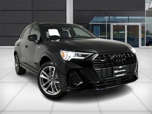 2023 Audi Q3 45 S line Premium