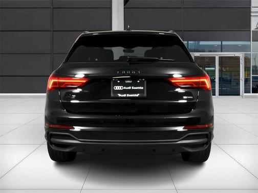 2023 Audi Q3 45 S line Premium
