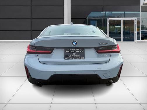 2024 BMW 330 i