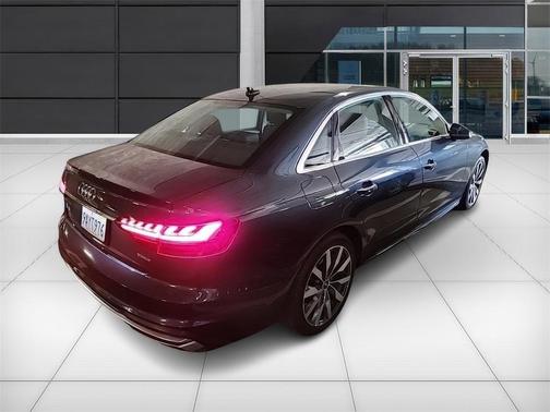 2022 Audi A4 40 Premium Plus