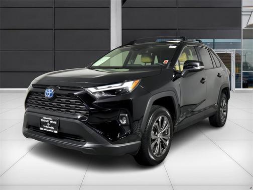 2022 Toyota RAV4 Hybrid XLE Premium
