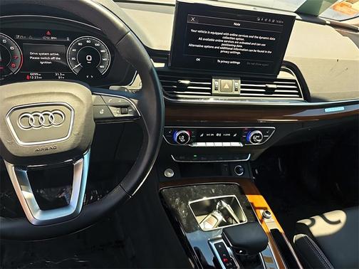 2024 Audi Q5 e 55 S line quattro Premium