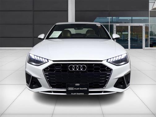 2024 Audi A4 45 S line quattro Premium