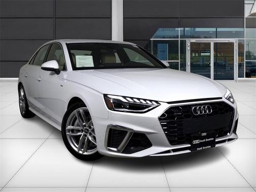 2024 Audi A4 45 S line quattro Premium