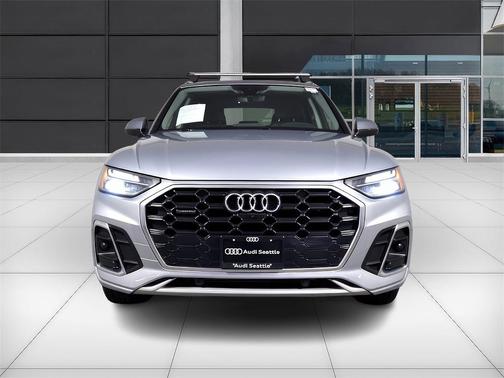 2023 Audi Q5 45 S line quattro Premium