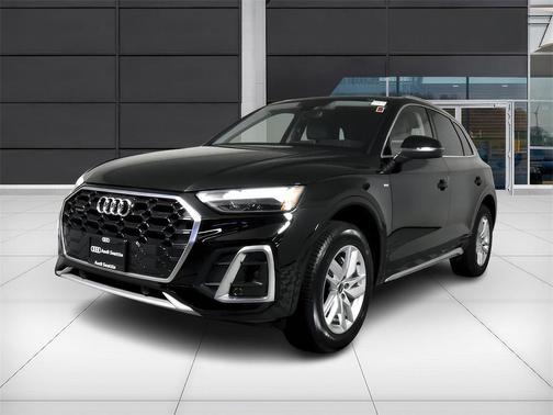2022 Audi Q5 45 S line quattro Premium