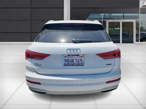 2022 Audi Q3 40 Premium