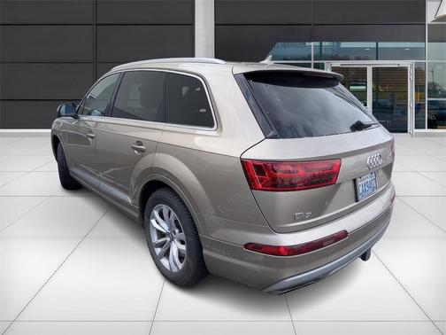 2018 Audi Q7 3.0T Premium Plus