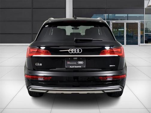 2024 Audi Q5 40 Premium