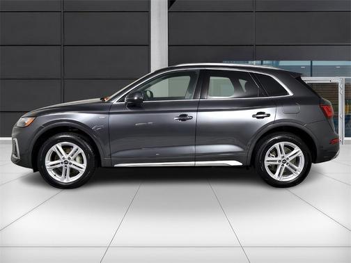 2024 Audi Q5 e 55 S line quattro Premium