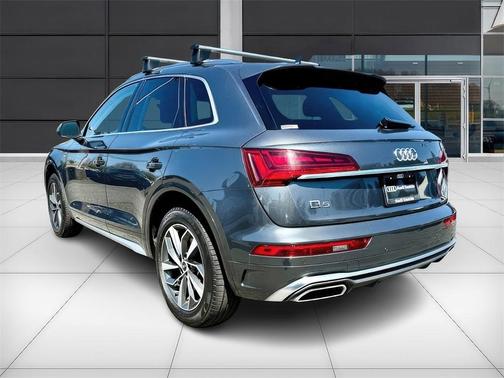 2023 Audi Q5 45 S line quattro Premium