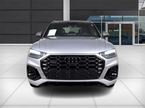 2024 Audi Q5 e 55 S line quattro Premium