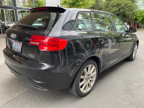 Photo 5 of 5 of 2010 Audi A3 2.0T Premium Plus quattro