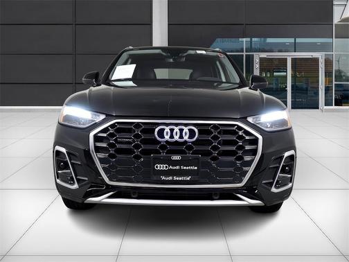 2024 Audi Q5 e 55 S line quattro Premium