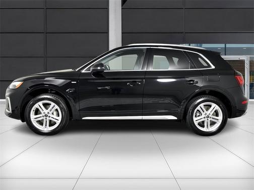 2024 Audi Q5 e 55 S line quattro Premium