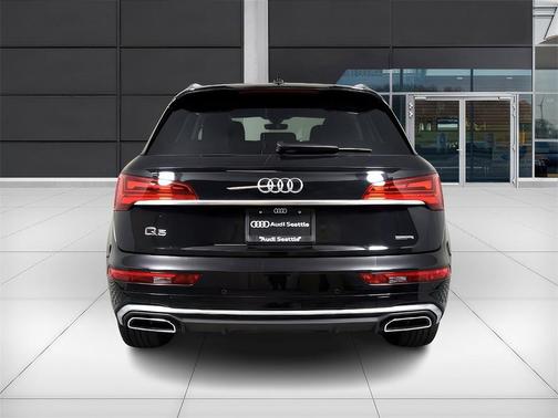 2024 Audi Q5 e 55 S line quattro Premium