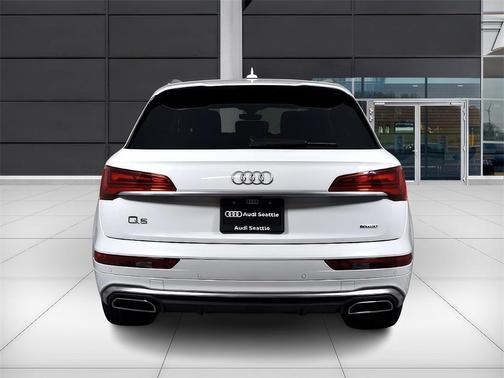 2024 Audi Q5 e 55 S line quattro Premium