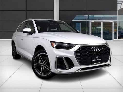 2023 Audi Q5 e 55 S line quattro Premium