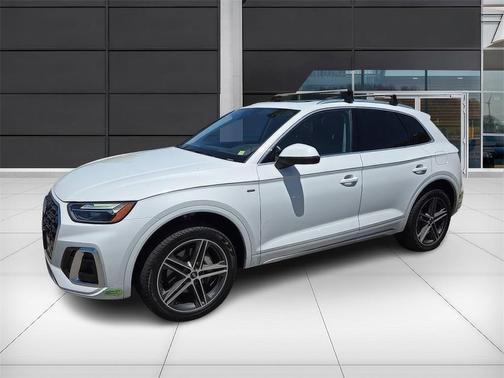 2023 Audi Q5 e 55 S line quattro Premium