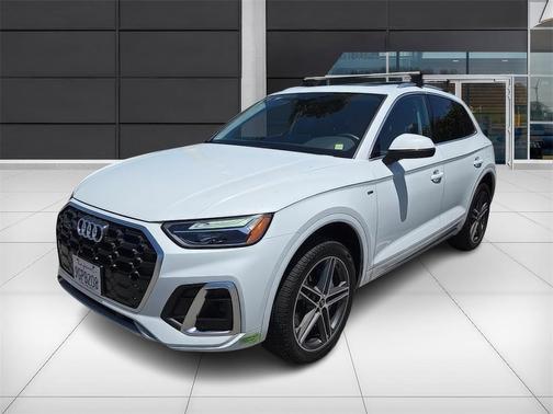 2023 Audi Q5 e 55 S line quattro Premium