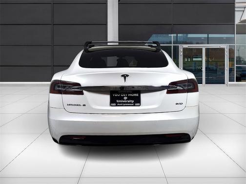2016 Tesla Model S 90D