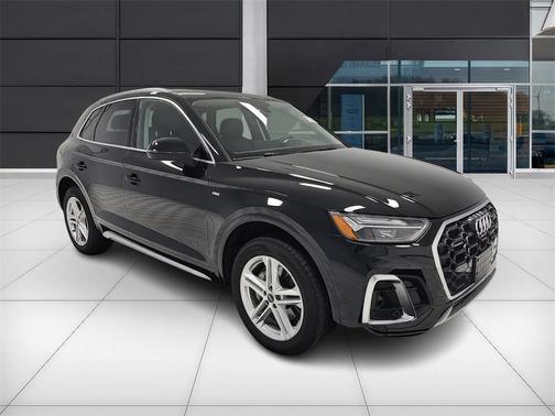 2024 Audi Q5 e 55 S line quattro Premium