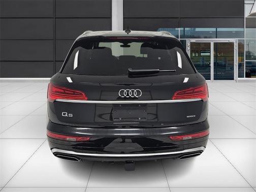 2024 Audi Q5 e 55 S line quattro Premium