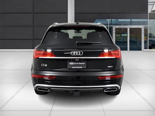 2024 Audi Q5 e 55 S line quattro Premium