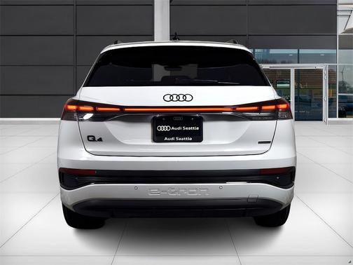 2024 Audi Q4 e-tron 50 Premium