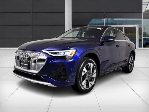 2021 Audi e-tron Prestige