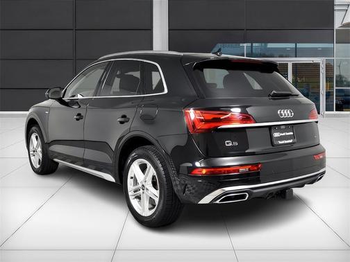 2024 Audi Q5 e 55 S line quattro Premium