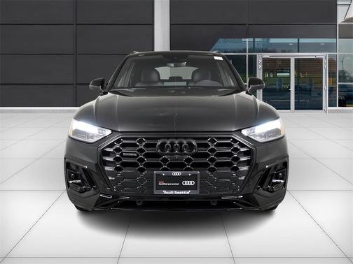 2024 Audi Q5 45 S line quattro Premium