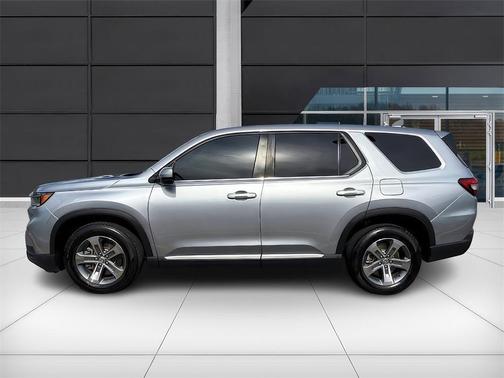 2023 Honda Pilot EX-L 8-Passenger