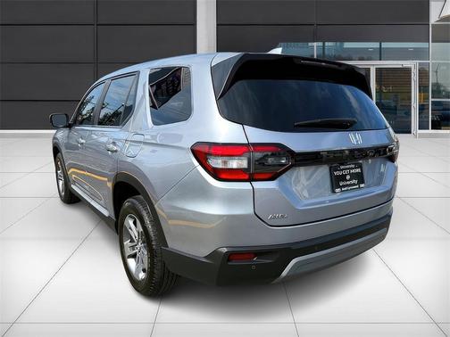 2023 Honda Pilot EX-L 8-Passenger