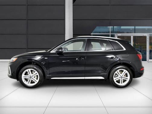 2024 Audi Q5 e 55 S line quattro Premium