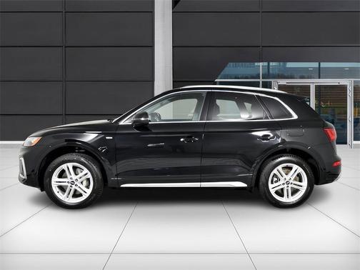 2024 Audi Q5 e 55 S line quattro Premium