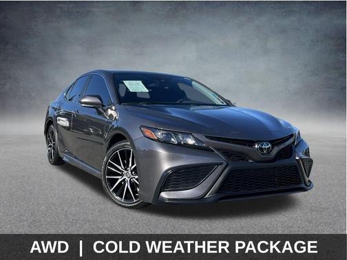 2022 Toyota Camry SE