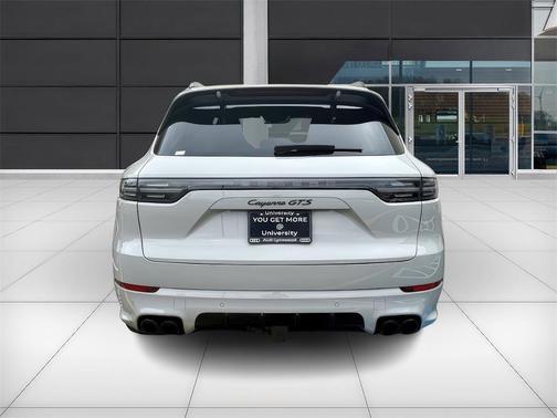 2021 Porsche Cayenne GTS
