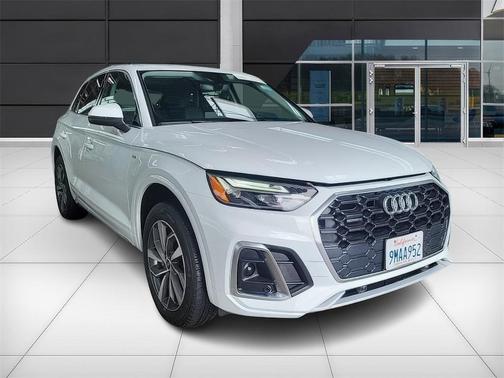 2024 Audi Q5 45 S line quattro Premium