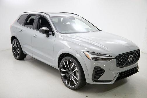 2024 Volvo XC60 Recharge Plug-In Hybrid T8 Ultimate Dark Theme