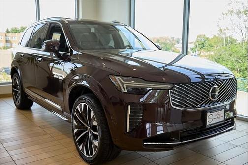 2025 Volvo XC90 Plug-In Hybrid T8 Plus 7-Seater