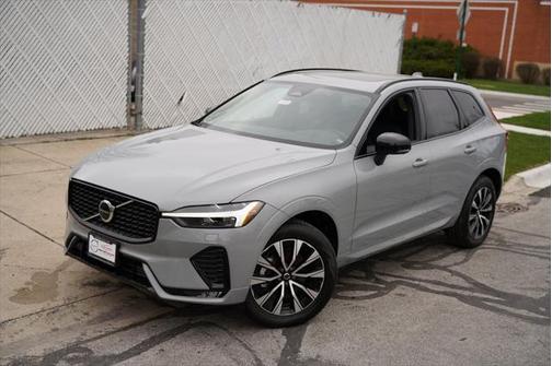 2025 Volvo XC60 Core