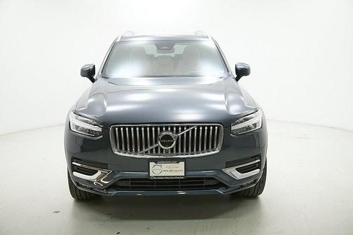 2024 Volvo XC90 B6 Ultimate Bright Theme 7-Seater