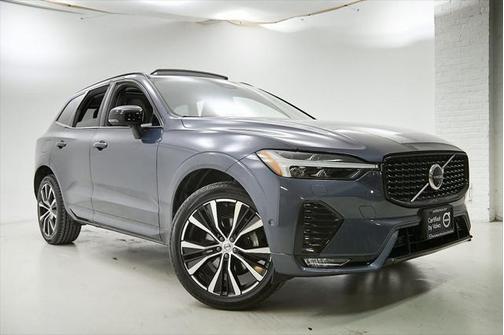 2024 Volvo XC60 B5 Plus Dark Theme