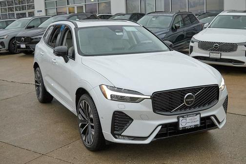 2026 Volvo XC60 B5 Ultra