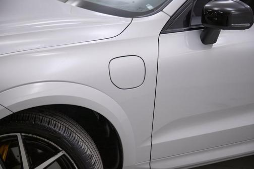 2023 Volvo XC60 Recharge Plug-In Hybrid T8 Polestar