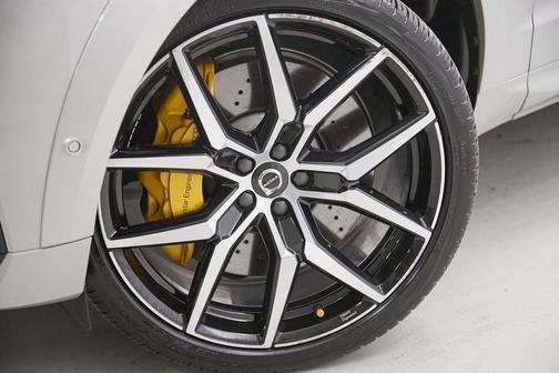 2023 Volvo XC60 Recharge Plug-In Hybrid T8 Polestar